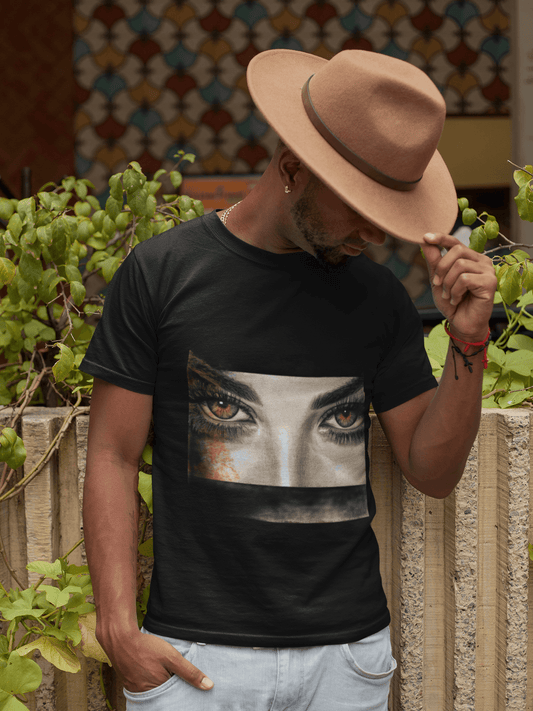 Discover your passions with the short-sleeved T-shirt "The Eyes of the Soul". - iprintyourpassions.com